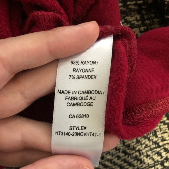 Maroon Pullover High-Low Thermal Scoop Neck Sweater- Ricki’s​ - Picture 4 of 5